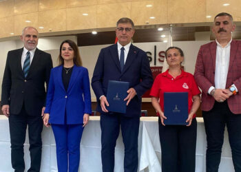 İzmir'de toplu iş sözleşmesi imzalandı!