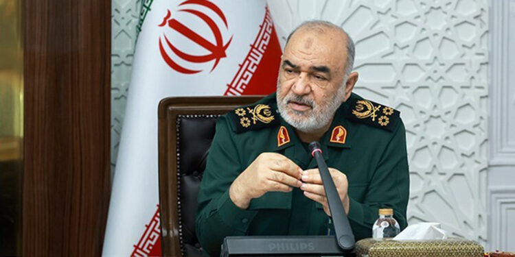 İran Genelkurmay Başkanı Bakıri, İsrail saldırısında hayatını kaybetti
