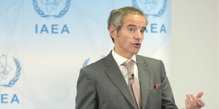 İran'ın IAEA ile iş birliği yapması hukuki zorunluluk