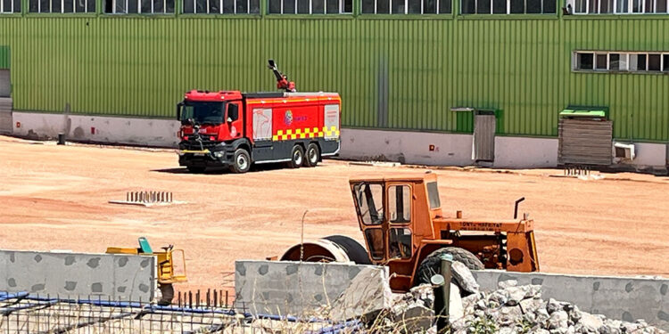 Kimya fabrikasında doğal gaz boru hattı delindi