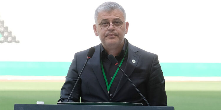 İş insanı Ömer Atiker Konyaspor'un başkanı oldu