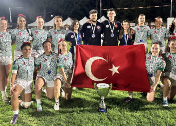 Kadın 7'li Ragbi Milli Takımı namağlup şampiyon oldu