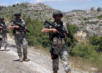 Askerler Kurban Bayramı'nı ailelerinden uzakta geçiriyor