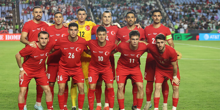Türkiye'nin gurur duyduğu bir milli takım var