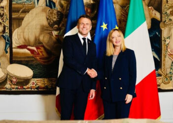 Meloni ve Macron, İtalya'da bir araya geldi