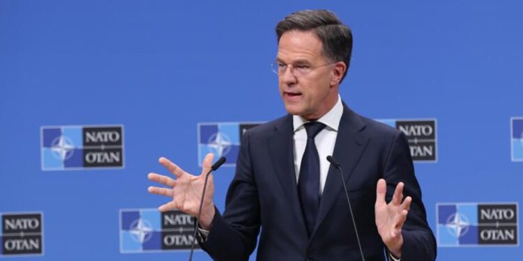 NATO Savunma Bakanları Brüksel'de toplandı