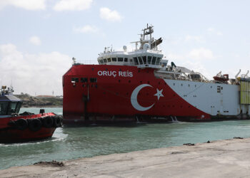 Oruç Reis yurda dönüyor