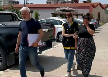 Para ve cep telefonunu çalan yankesici yakalandı