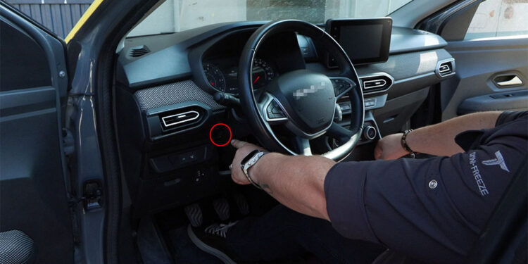 Taksilerde 'Panik Butonlu Araç Takip ve Kamera Sistemi Projesi'