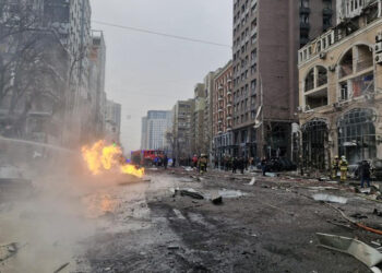 Rusya'nın Kiev'e saldırısında 4 kişi öldü, 20 kişi yaralandı
