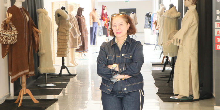 Sandıktan podyuma; 300 yıllık geleneksel dokumaları modernize ettiler