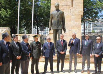 Sivas Kongresi ruhunu yansıtan 60 yıllık anıt yenilendi