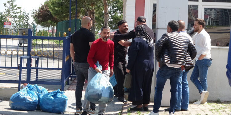 Sivas'ta cezaevinden tahliyeler başladı