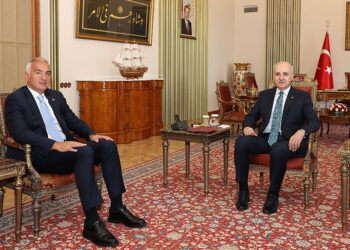 Numan Kurtulmuş Kültür ve Turizm Bakanını kabul etti