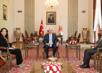 TBMM Başkanı Kurtulmuş DEM Parti heyetini kabul etti