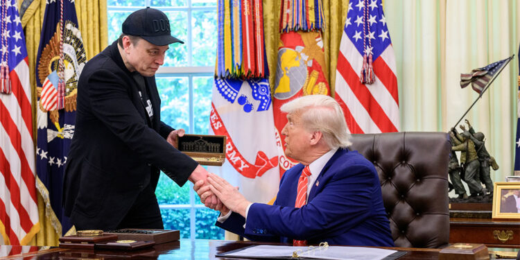 Donald Trump ve Elon Musk'ın ilişkisi bitti