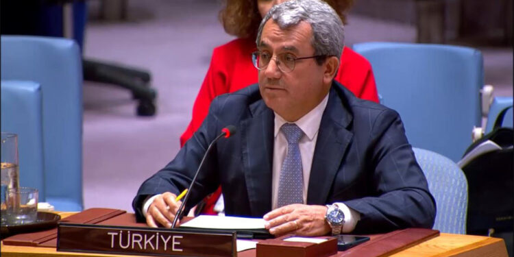 İsrail'in, İran'ın nükleer tesislerine saldırıları emsalsizdir