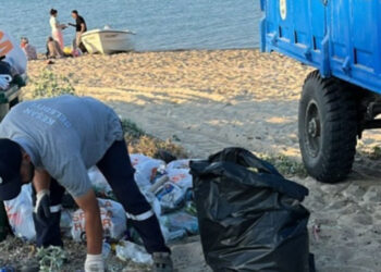 Tatilcilerden geriye çöpleri kaldı; 200 ton çöp toplandı