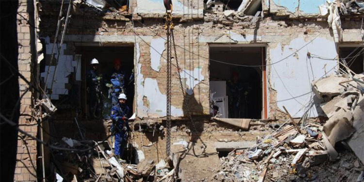 Rusya 60 füze ve 477 İHA ile saldırı düzenledi