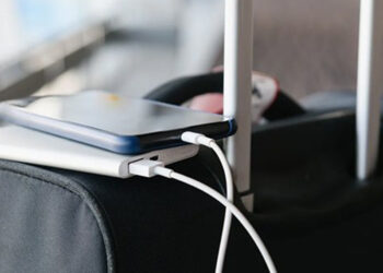 Uçuş sırasında powerbank kullanımı yasaklanmalı