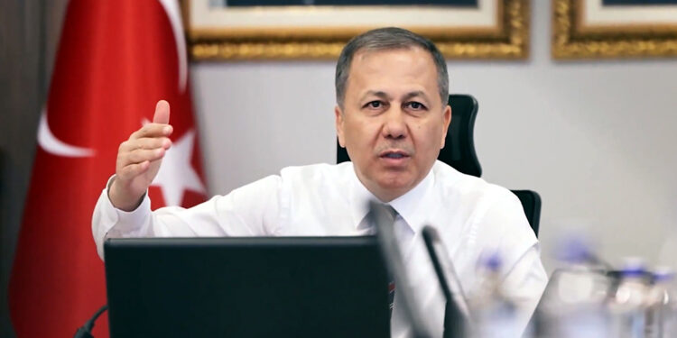 Uyuşturucu, insanlığın en büyük düşmanıdır