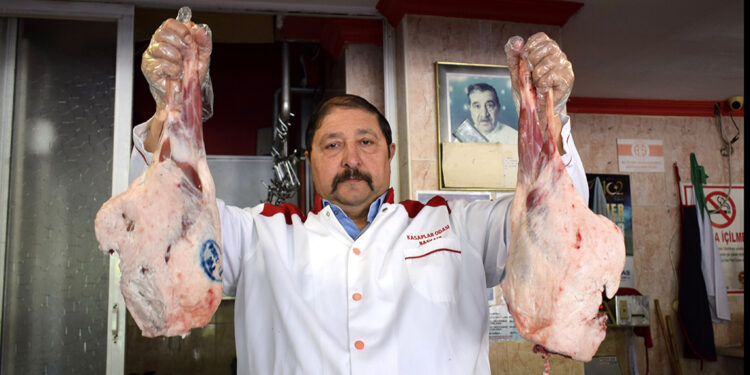 Uzmanından 'Kurban etini hemen poşetlemeyin' uyarısı