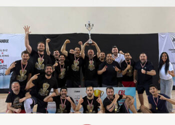 Yıldız Holding Basketbol Takımı CBL 2025 Türkiye Şampiyonası'nı kazandı