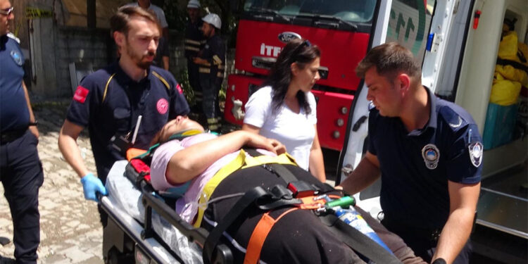 Zonguldak'ta 5 katlı binada patlama