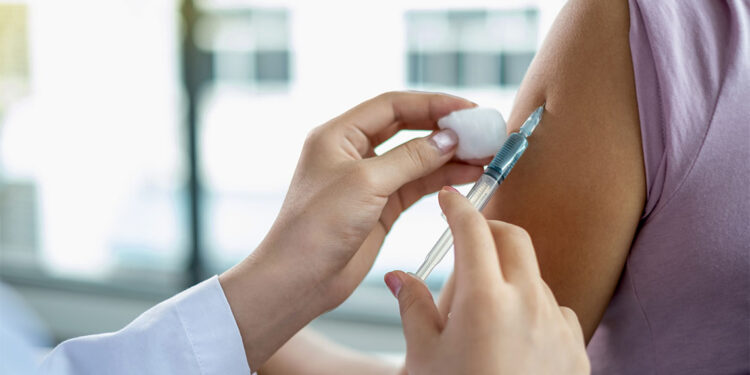 HPV aşısı ücretsiz oluyor: Uzmanlar 9'lu aşıyı öneriyor