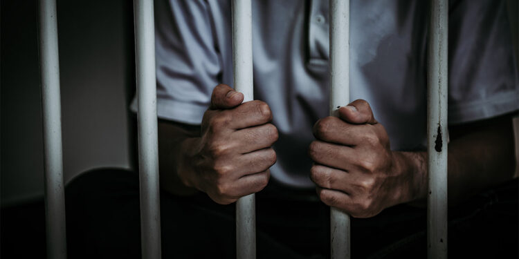 Hükümlü ve tutuklulara açık görüş imkanı