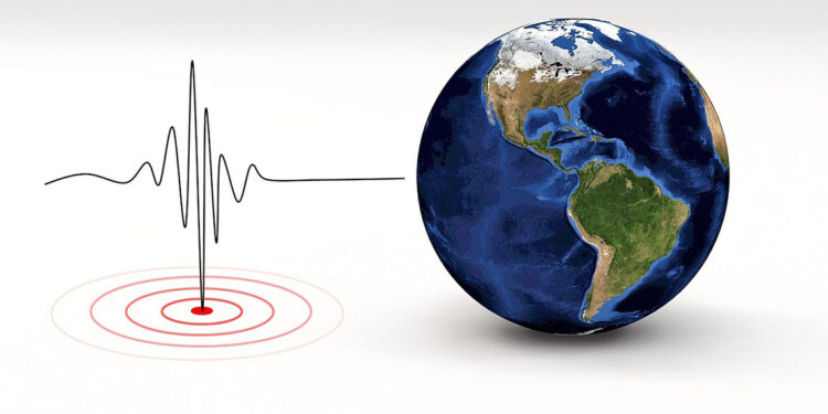 Japonya'da 6.1 büyüklüğünde deprem