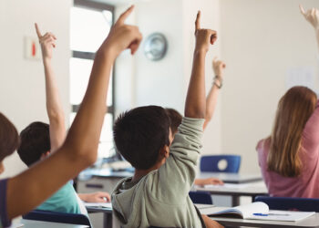 Öğrenmek mi, öğretilmek mi?