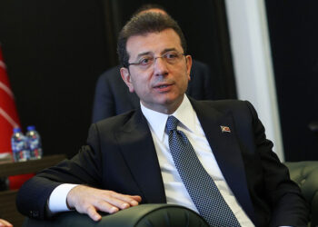 Ekrem İmamoğlu'ndan iş dünyasına çağrı; Korkmayın