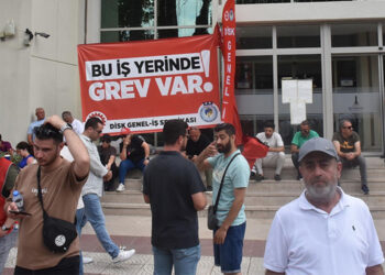 İzmir'de grevin 4'üncü günü