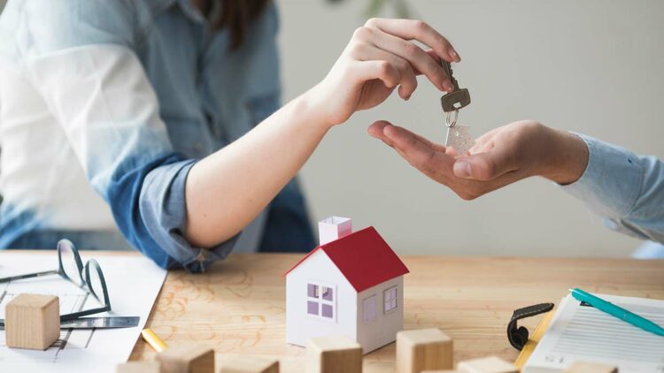 Emlakta fahiş fiyata 4,2 milyon lira ceza