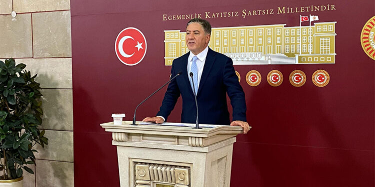 Vahşi madenciliğin önünü açan bir yasa teklifi