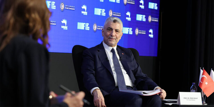 Hizmet ihracatında 121 milyar dolar hedefine ulaşacağız