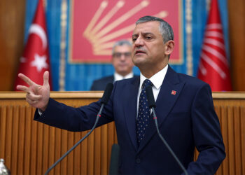 Özgür Özel'den kurultay kararına ilk tepki