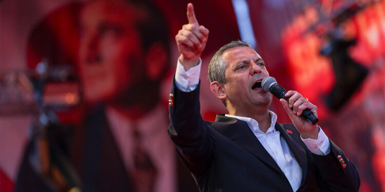 Cezaevlerinin avlularını doldurarak iç cepheyi güçlendiremezsiniz