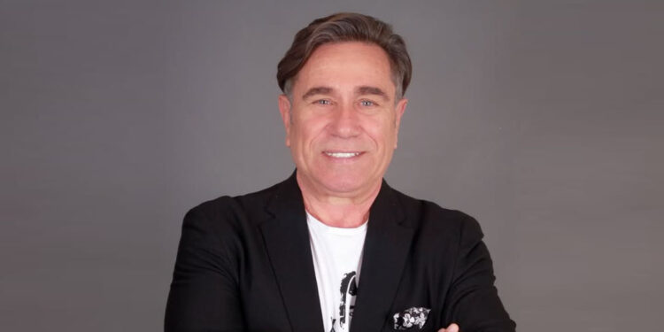 Sabri Ugan ve O sihirli ses