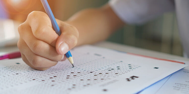 YKS'de ilk oturum heyecanı