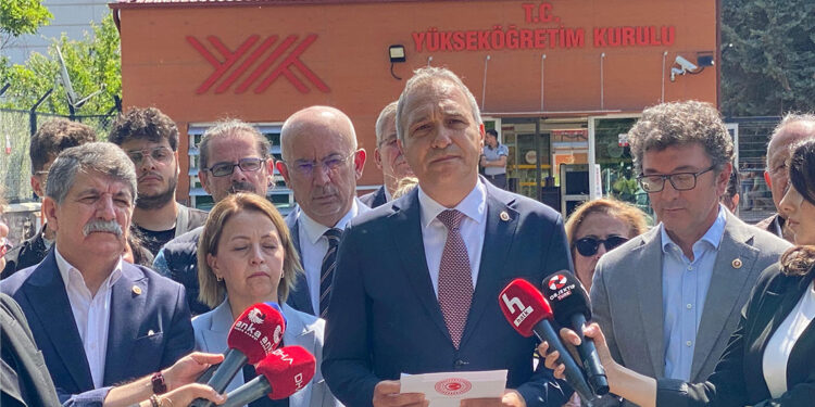 Sizinle hangi anayasayı konuşacağız