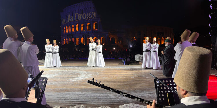 Roma Kolezyumu, Mevlevi semasına sahne oldu