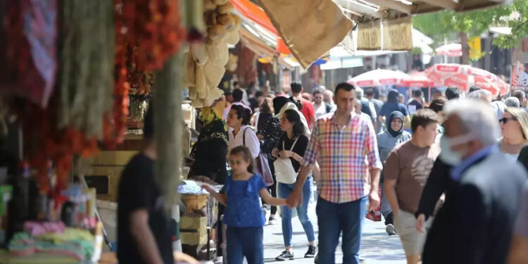 2025 yılının ilk çeyreğinde yerli turistler 76,4 milyar TL harcadı