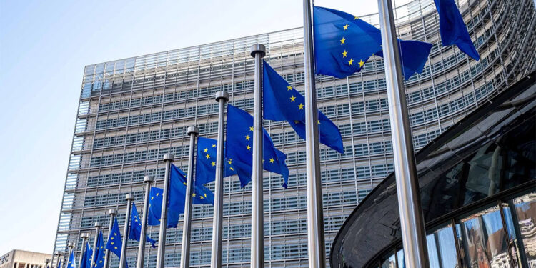 İsrail'in Gazze'de insani durumu iyileştirme taahhütleri izlenecek