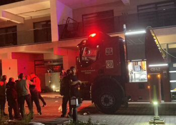 Ankara'da korkutan yangın: 3 kişi öldü, 20 kişi dumandan etkilendi