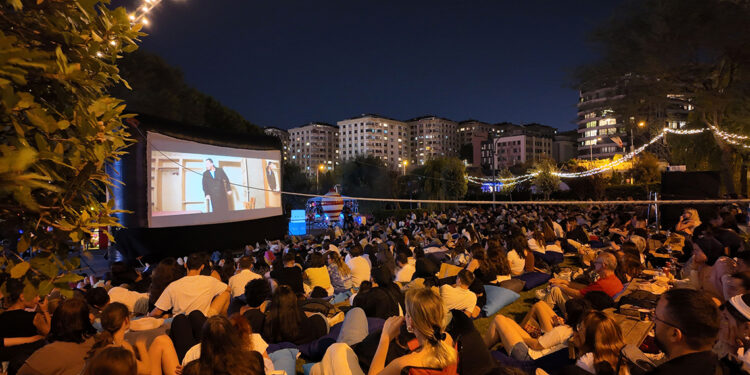 Akasya'da Açık Hava Sineması başlıyor