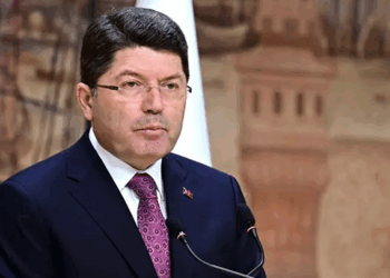 Artık hukuk fakültelerine ilk 100 bin kabul edilecek