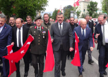 Atatürk'ün Erzurum'a gelişinin 106'ncı yıl dönümü kutlandı