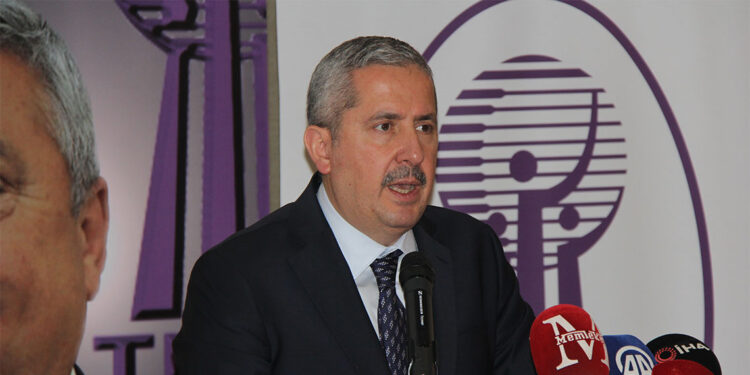 Meyve ve sebzelerin çöpe dökülmesini kabul etmiyoruz